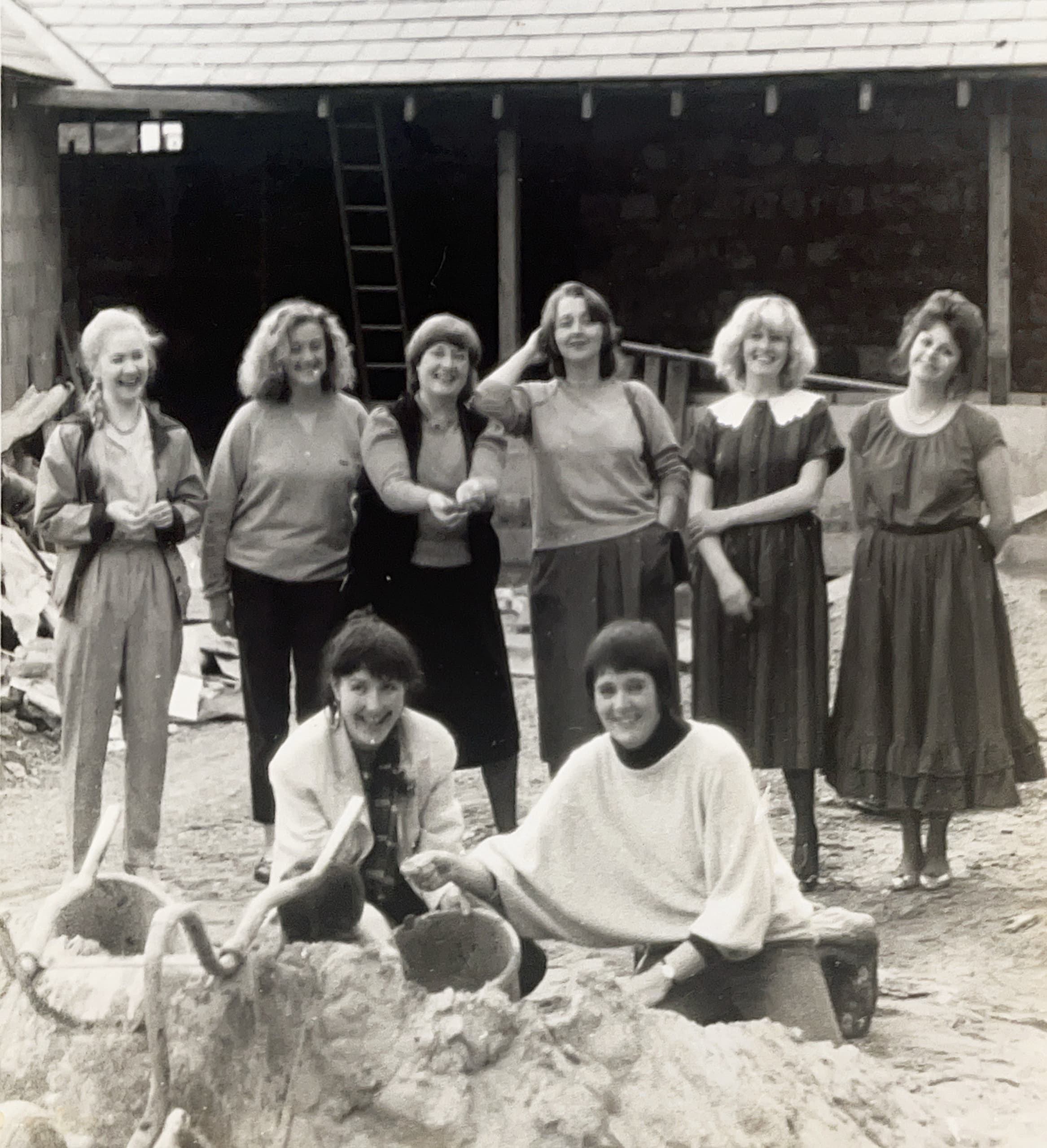 Ladies in Mwldan courtyard