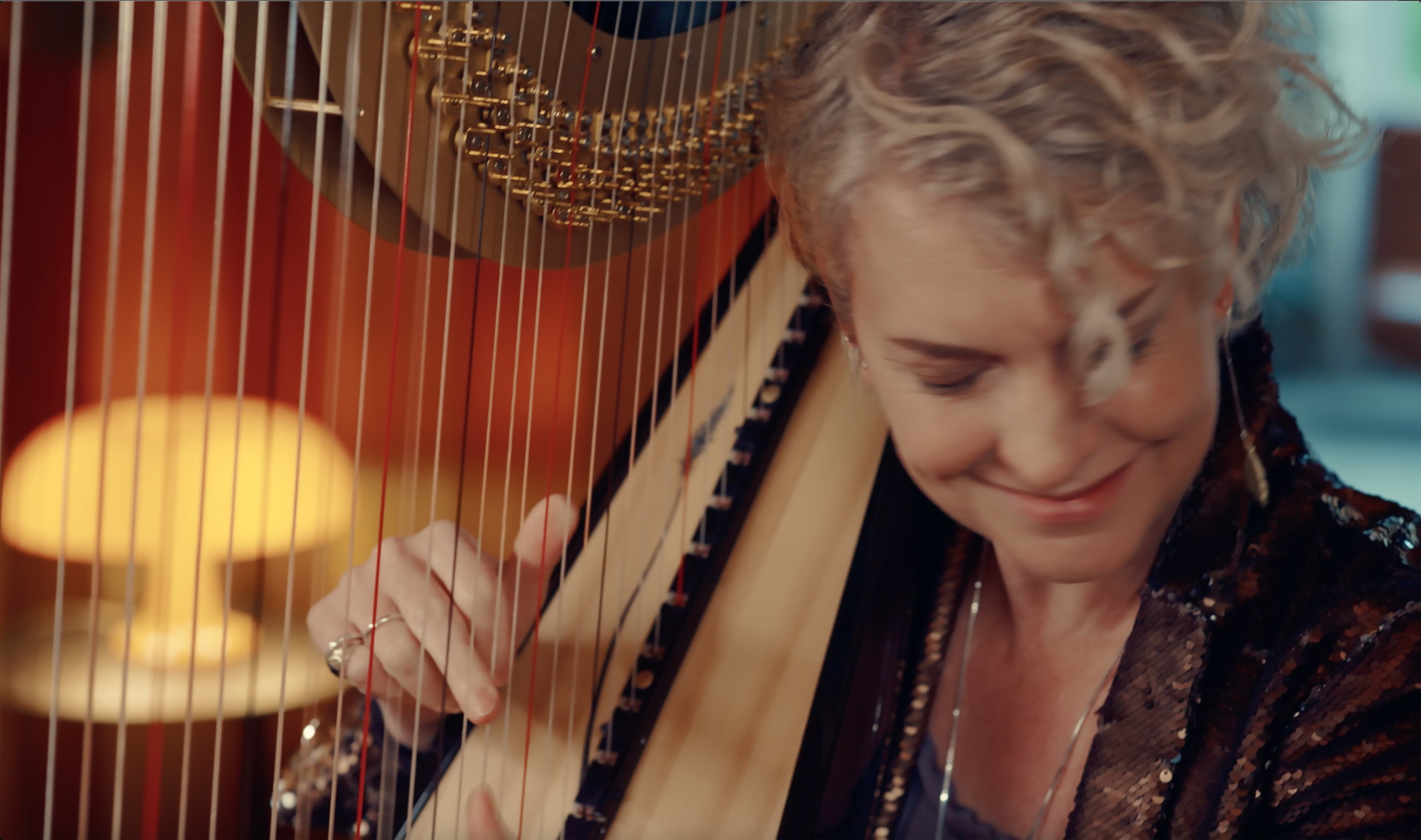 Catrin Finch playing harp